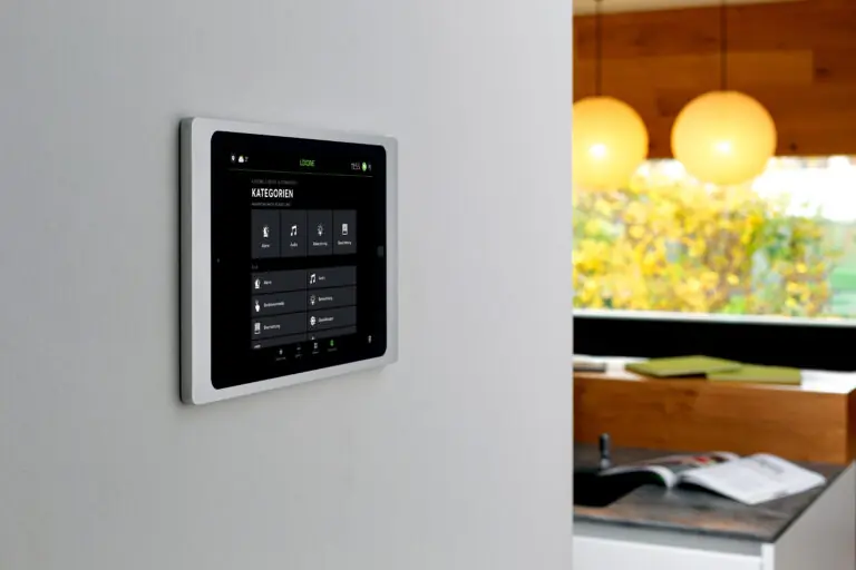 Loxone Smart Home Steuerung