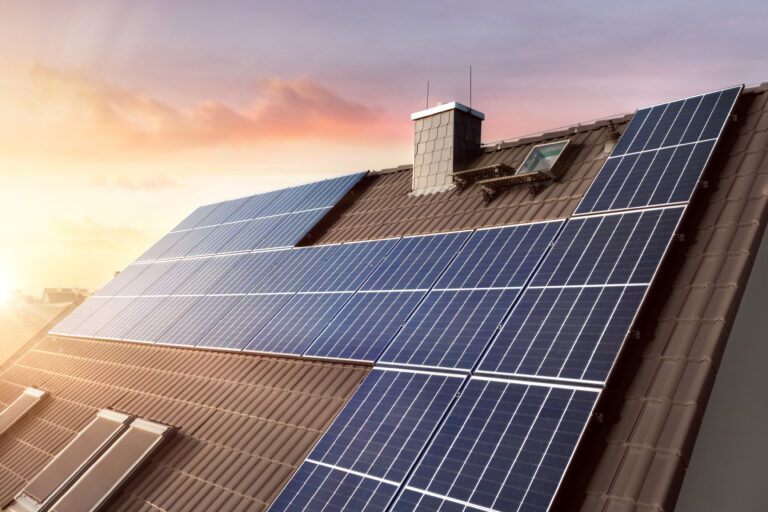 Photovoltaikanlage auf einem Hausdach